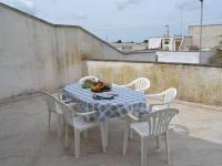 A balcony or terrace at Charming Holiday Home Near The Beach With A Terrace; Parking Available, Pets