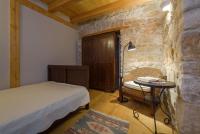 Posteľ alebo postele v izbe v ubytovaní Luxury Beachfront Villa Mare with private pool at the beach Orebic - Peljesac