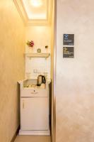CJ Residence - Opposite Public Bank Centre Pointにあるキッチンまたは簡易キッチン