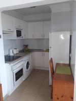 Kuchyň nebo kuchyňský kout v ubytování Atalaya Apartment Vista Mar