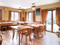 Restaurace v ubytování Hotel-Landgasthof KREUZ
