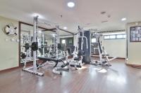 Fitness centrum a/nebo fitness zařízení v ubytování Landmark Summit Hotel