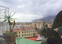 A general mountain view or a mountain view taken from Az apartmant