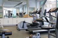 Fitness centrum a/nebo fitness zařízení v ubytování FuramaXclusive Asoke, Bangkok