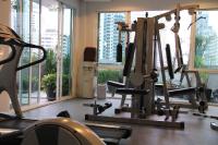 Fitness centrum a/nebo fitness zařízení v ubytování FuramaXclusive Asoke, Bangkok