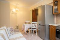 Kuchyňa alebo kuchynka v ubytovaní FAIDRA SUPERB SEA VIEW APARTMENT IN ARGOSTOLI
