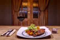 Jídlo v penzionu nebo okolí