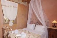 Postel nebo postele na pokoji v ubytování Mounty Island Villas-Nefeli