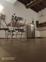 Kuchyňa alebo kuchynka v ubytovaní Dante's Rooms
