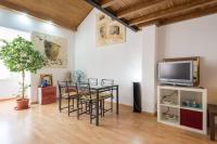 TV a/nebo společenská místnost v ubytování TGH Acogedor Duplex en Málaga