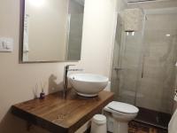 Kúpeľňa v ubytovaní nueva tienda de felipe apartamento LA TIENDA
