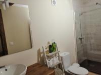 Kúpeľňa v ubytovaní nueva tienda de felipe apartamento LA TIENDA