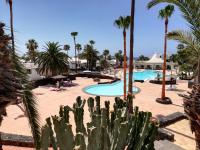 Bazén v ubytovaní Apartamento Luca 05 en Playa Roca alebo v jeho blízkosti