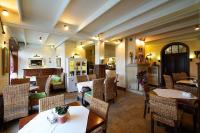 Posezení v ubytování Hotelik & Restauracja Złota Kaczka