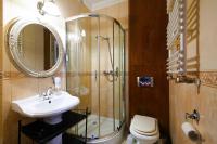 Koupelna v ubytování Hotelik & Restauracja Złota Kaczka
