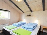 Půdorys ubytování Three-Bedroom Holiday home in Blåvand 15