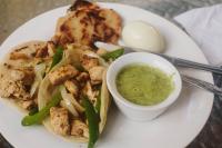 Mâncare la sau în apropiere de acest complex