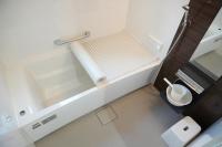 Muji House Osaka Sannan Hotel 大阪泉南酒店良築 にあるバスルーム