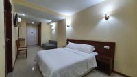 Postel nebo postele na pokoji v ubytování Sun Galicia Hotel y Apartamentos