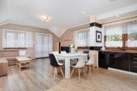 Kuchnia lub aneks kuchenny w obiekcie Apartamenty Krakowska