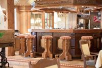 Lounge alebo bar v ubytovaní Suitehotel Kleinwalsertal