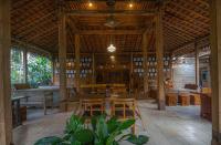 Un restaurante u otro lugar para comer en The Omah Borobudur