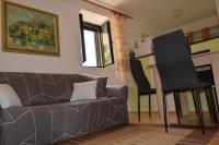 Posedenie v ubytovaní Apartment Bakarić