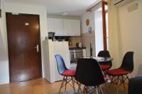 Kuchyňa alebo kuchynka v ubytovaní Apartment Bakarić
