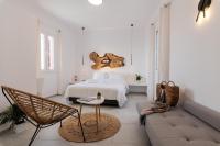 Posteľ alebo postele v izbe v ubytovaní Sunset Paraportiani Rooms
