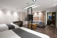 Gallery image of P&amp;F Hotel in Taichung