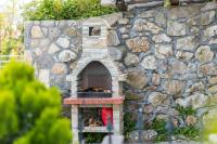 Vonkajšia záhrada v ubytovaní Stone House Knez