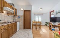 Kuchyňa alebo kuchynka v ubytovaní Apartments Ulika