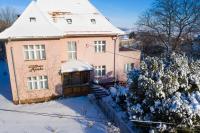 Villa Stara Apteka v zime