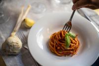 Jídlo v hotelu nebo okolí