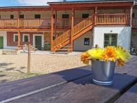 Balkón nebo terasa v ubytování Apartmány Slunce