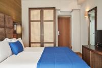 Posteľ alebo postele v izbe v ubytovaní Arion Athens Hotel