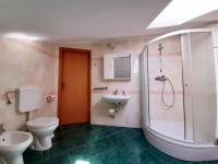 Kúpeľňa v ubytovaní Apartments Izabela Mužić-Fornarić Cres