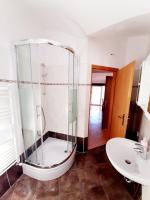 Kúpeľňa v ubytovaní Apartments Izabela Mužić-Fornarić Cres