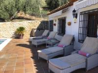 Część wypoczynkowa w obiekcie Luxury Spanish Country House close to Granada & Sierra Nevada
