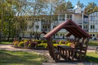 Vonkajšia záhrada v ubytovaní Apartament 1B Niebieskie Apartamenty Poddąbie dawniej Blue Marine z basenem krytym, odkrytym, salą zabaw, animacjami