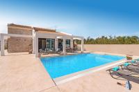 Bazén v ubytovaní Zante Prime Heated Pool Villas alebo v jeho blízkosti