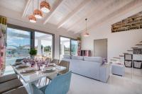 Posedenie v ubytovaní Zante Prime Heated Pool Villas