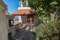 The floor plan of Villa Gogo offers privacy and pool