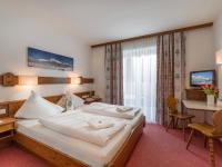 Posteľ alebo postele v izbe v ubytovaní Hotel Gänsleit