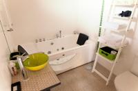 Un baño de Huerto San Antonio