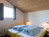 Postel nebo postele na pokoji v ubytování Holiday home Blåvand CCXV