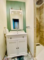 Ein Badezimmer in der Unterkunft Villa Agrippa