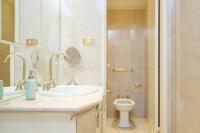 A bathroom at Cristina Rossi Bed&Breakfast