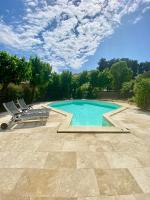 Der Swimmingpool an oder in der Nähe von Villa Agrippa