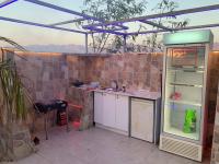Küche&#47;Küchenzeile in der Unterkunft Top Royal Eilat רויאל פארק